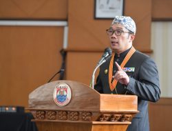 Revitalisasi Alun-alun Cimahi Hadiah Buat Warga