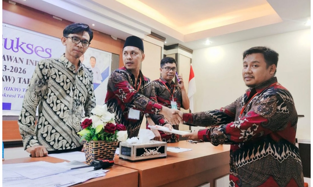 La Ode Aswarlin Terpilih Jadi Ketua PWI Baubau Periode 2023-2026