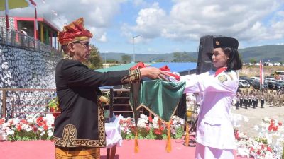 Pj. Bupati Bupati Buton, Pimpin Upacara Peringatan Hut – 78 RI