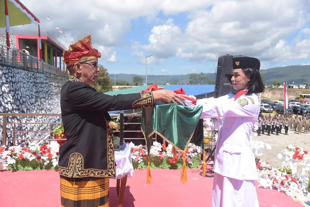 Pj. Bupati Bupati Buton, Pimpin Upacara Peringatan Hut – 78 RI