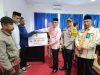 Pj. Bupati Buton Serahkan Hibah Rumah ibadah dan Rumah Tahfidz Qur’an