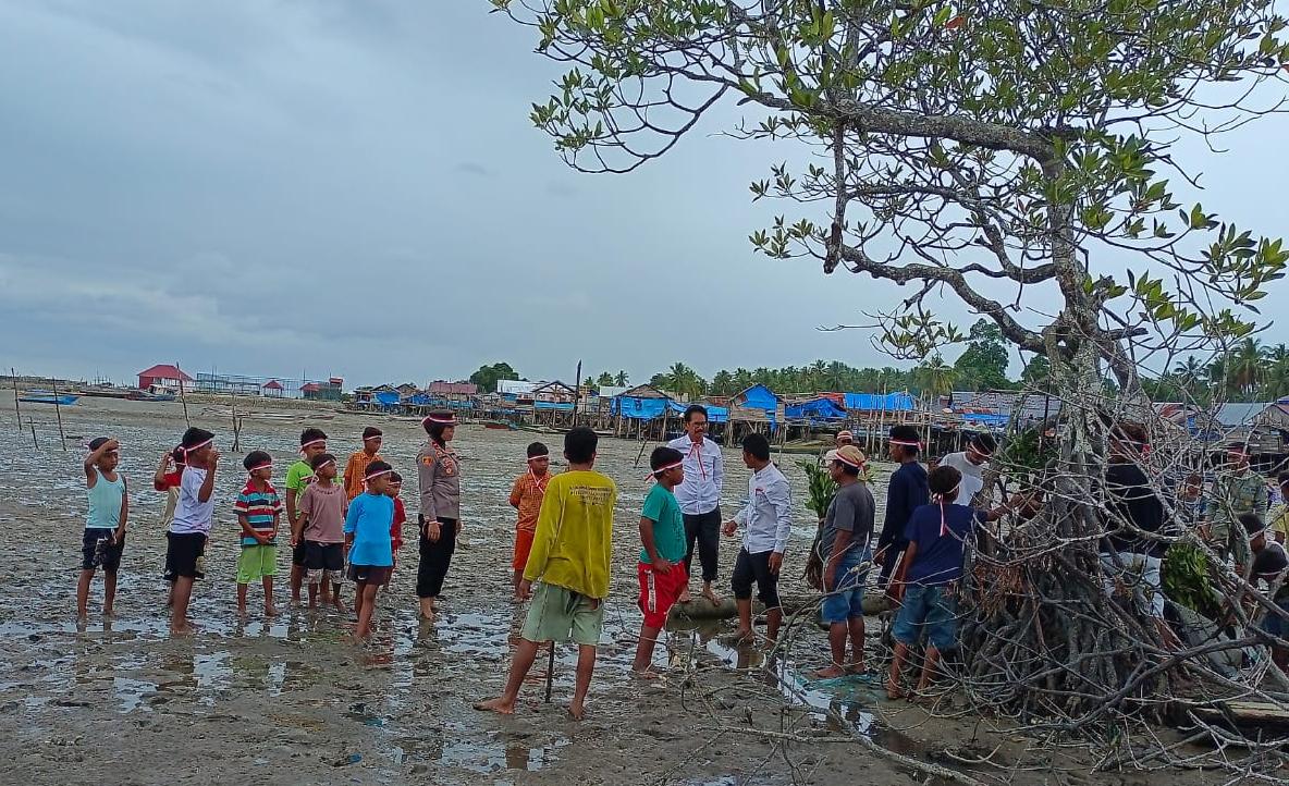 Atasi Abrasi Pantai, Polisi di Muna Ajak Anak Usia Dini Lestarikan Mangrove