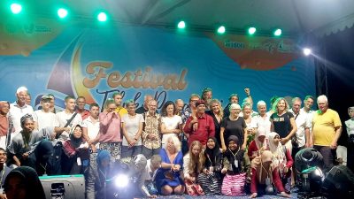 Tari Lawati Pukau Turis Asing di Buton