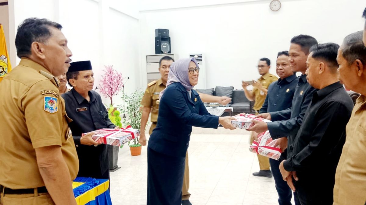 Pj Bupati Buton Ajukan Empat Raperda