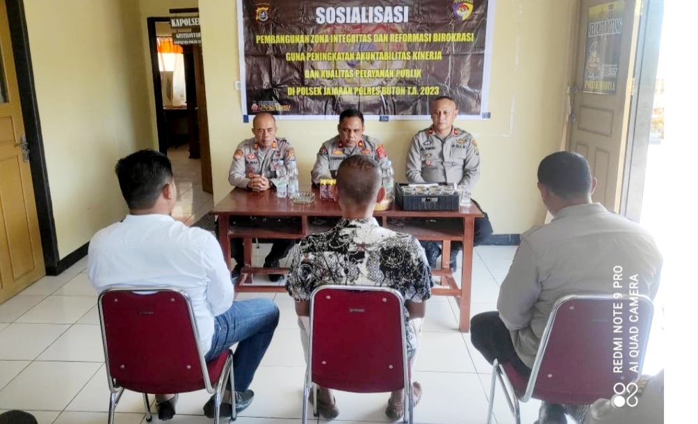 Wakapolres Buton Sosialisai ZI menuju WBK dan WBBM di Mapolsek Wabula