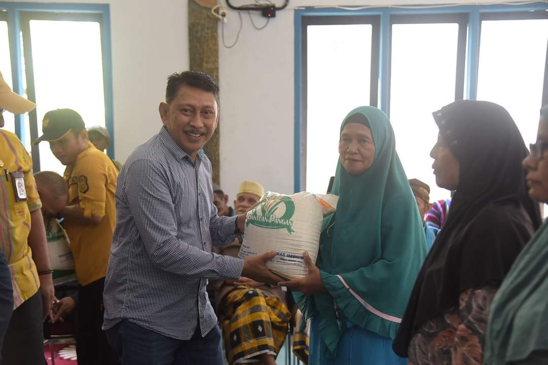 Lagi, Pj. Bupati Buton Launching Bantuan Pangan Beras Nasional di Kecamatan Wabula