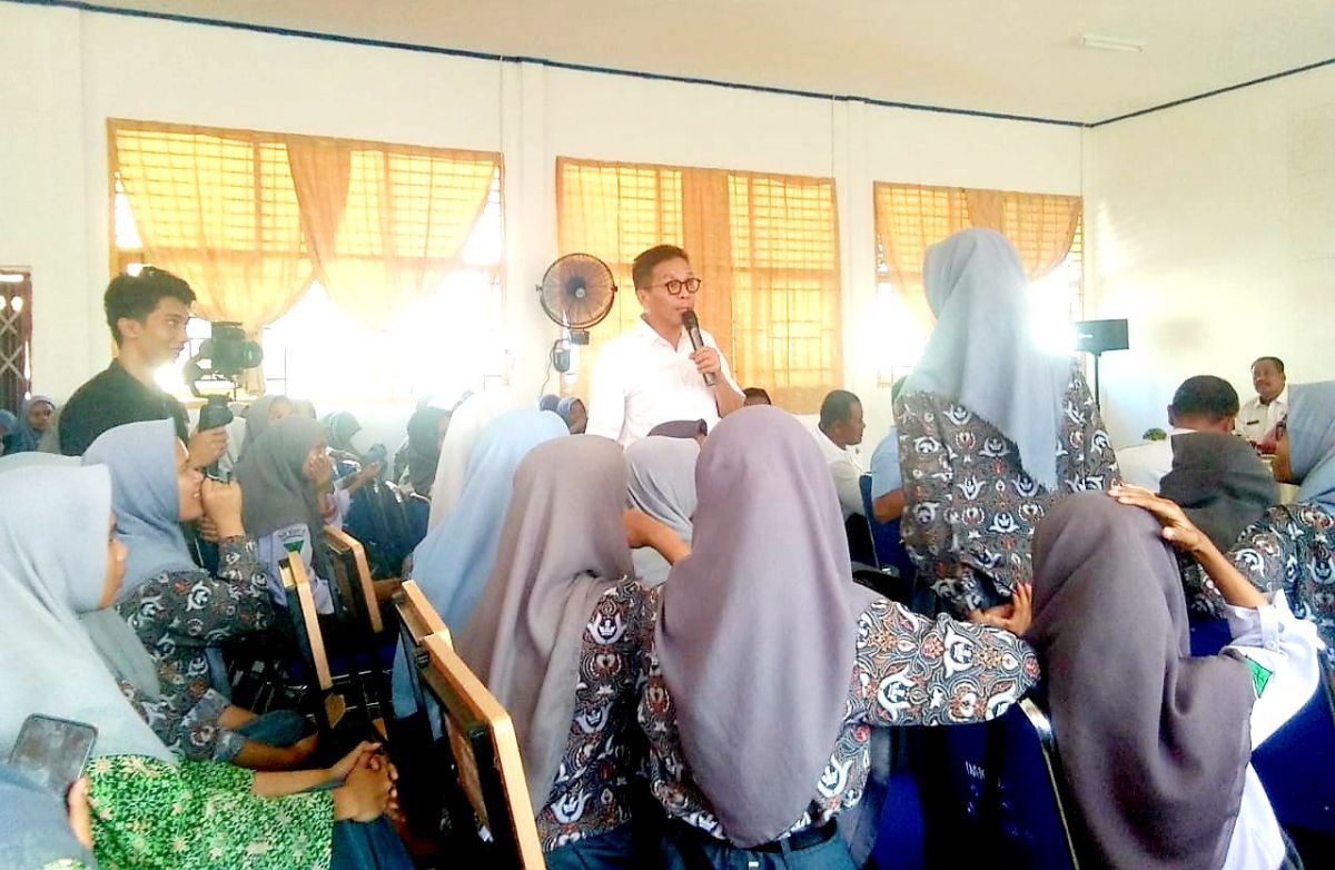 Ketua DPR Provinsi Sultra Sosialisasi Empat Pilar di SMAN/SMKN Buton