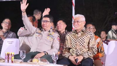 Sekda Sultra bersama Kepala BNPB RI hadir di Malam Pagelaran Budaya