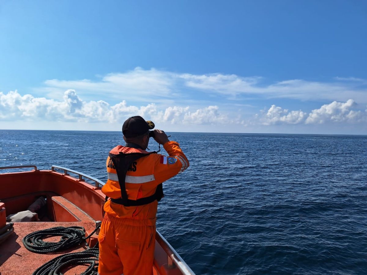 Pencarian ABK KM Sumber Rezeki dan Nelayan Belum Ditemukan