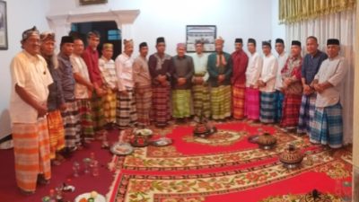 Tetua Adat KKWS Kritisi Pengenaan Baju Adat Sara Wolio Bukan pada Peruntukannya