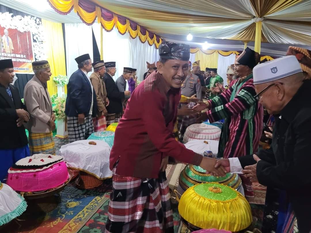 Pj. Bupati Buton Hadiri Pesta Adat Galanti