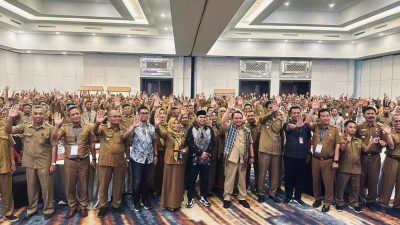Pj Gubernur Inisiasi Deklarasi Pemilu Damai untuk ASN dan Pelajar Se-Sultra