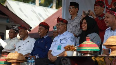 Sekda Buka Festival Wasuemba Happy Nice 2023