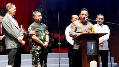 Kapolri Ajak Umat Kristiani Doakan Persatuan Indonesia