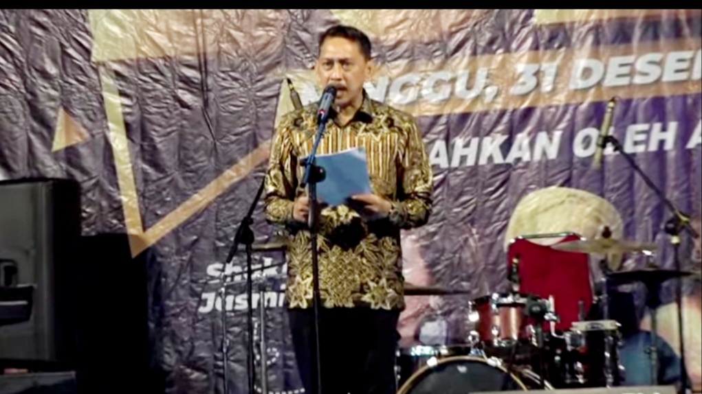 Perayaan Malam Pergantian Tahun 2024 di Buton Terpusat di Rujab Bupati Perayaan Malam Pergantian Tahun 2024 di Buton Terpusat di Rujab Bupati
