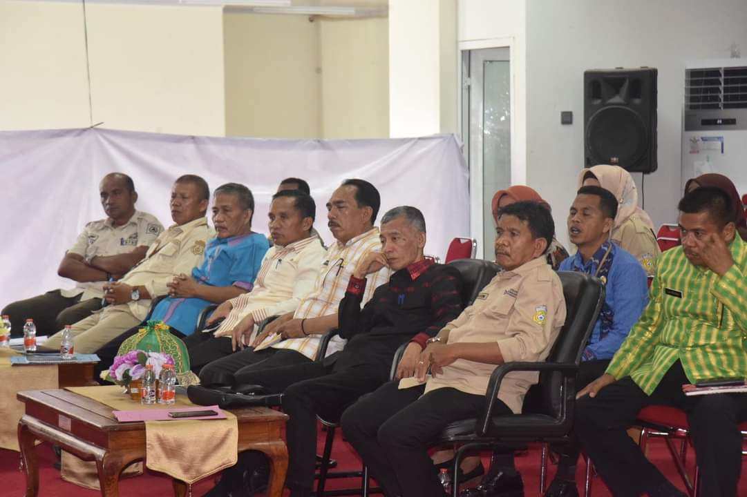 Pj. Bupati Buton Pimpin Rapat Strategis Pengendalian Inflasi