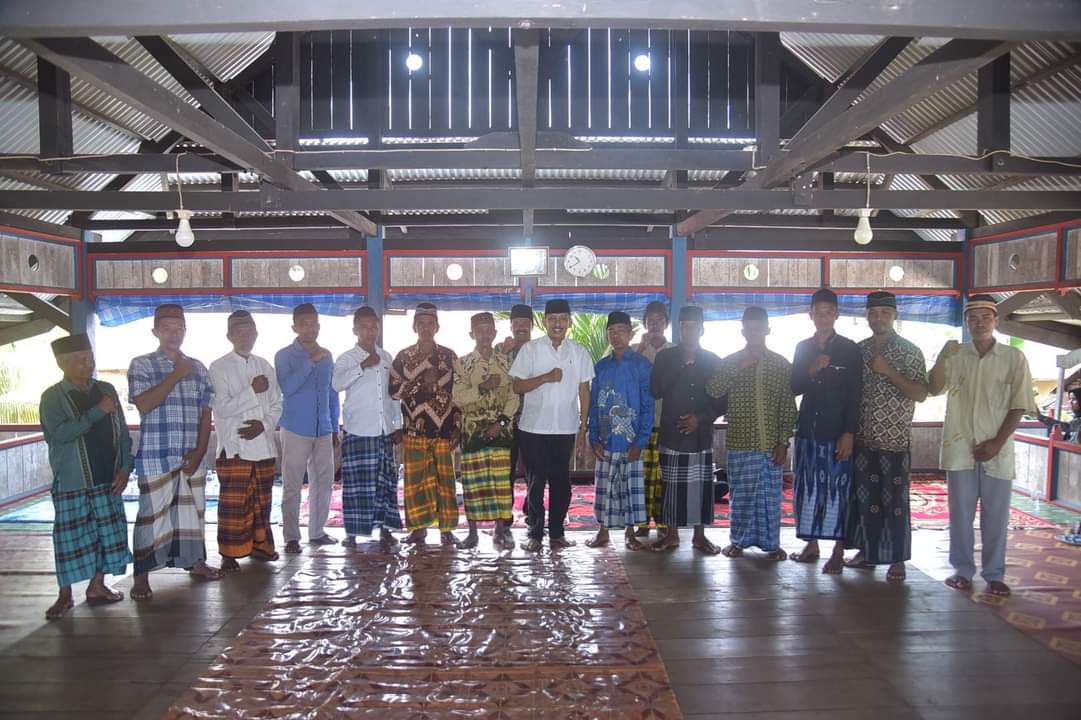 Pj. Bupati Buton Silaturahim dengan Masayarakat Holimombo