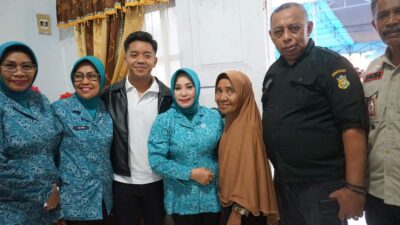 Tiba di Buton Sahril DA6 Disambut Warga dan Ketua TP PKK