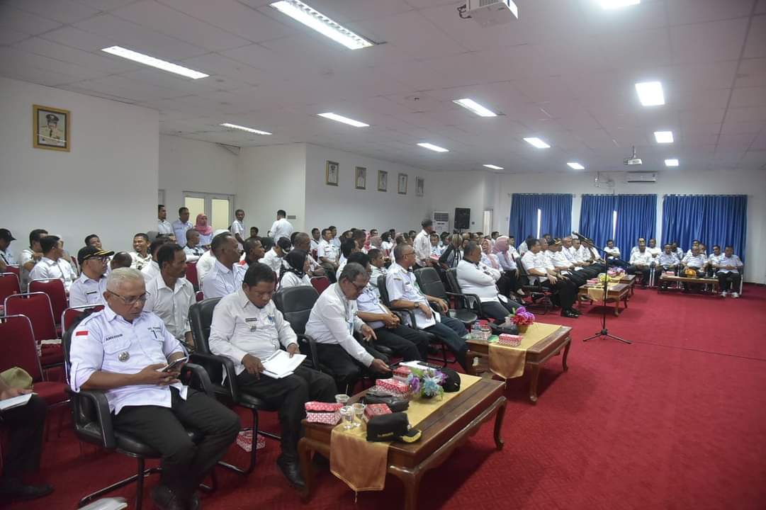 Pj Bupati Gelar Rakor Bersama Camat, Kades dan Lurah