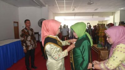 Andi Asniwati Mustari Dikukuhkan sebagai Bunda Paud Buton
