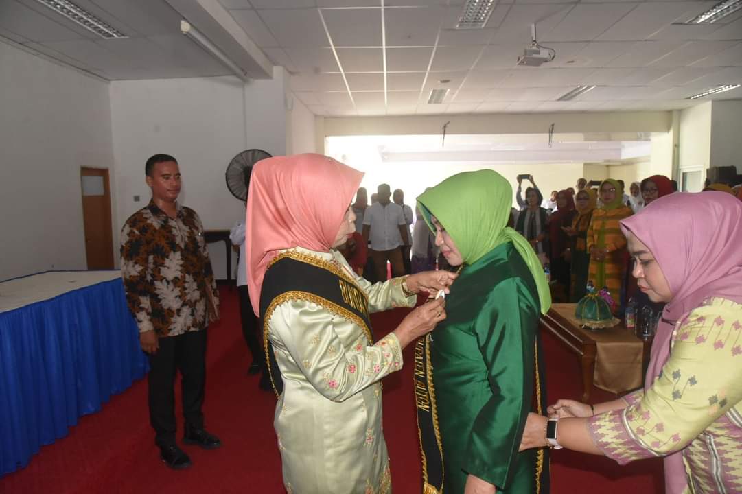 Andi Asniwati Mustari Dikukuhkan sebagai Bunda Paud Buton