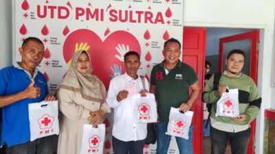 HUT ke 7, SMSI Sultra Gandeng PMI Gelar Baksos Donor Darah