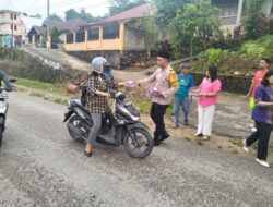 Gereja Gepsultra Mohelana bersama Polsek Bungi Berbagi Takjil Gratis