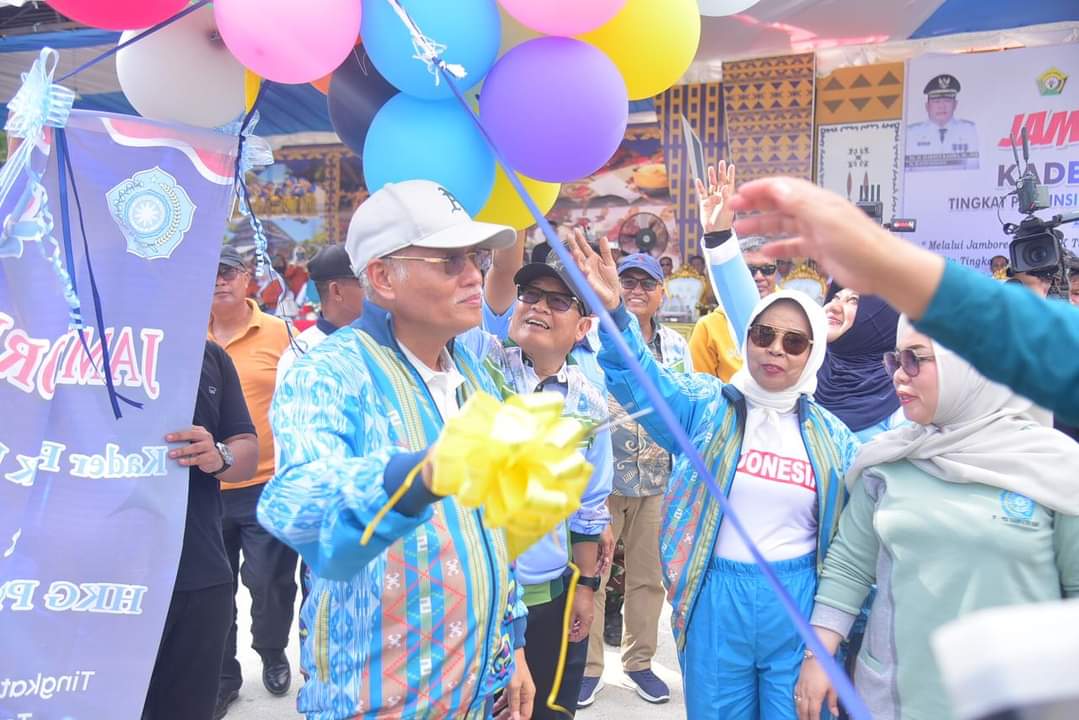 Sekda dan Ketua TP. PKK Kabupaten Buton Hadiri Pembukaan Jambore PKK Tingkat Provinsi Sultra