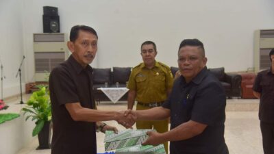 Pj. Bupati Buton Sampaikan LKPJ di DPRD