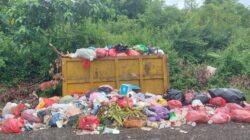 Tidak Diangkut, Warga Pasarwajo Keluhkan Tumpukan Sampah