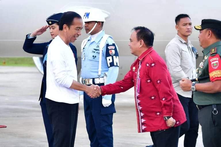 Presiden RI Tiba di Sultra, Bakal Meresmikan Bendungan Ameroro