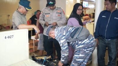 TNI AL Gagalkan Penyelundupan Miras Illegal di Pelabuhan Murhum