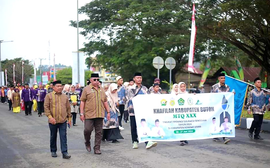 Kafilah Buton Ramaikan Pawai Taaruf MTQ Ke-XXX Sultra di Konawe Utara