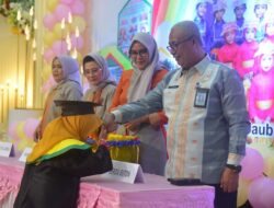 Sekda Buton Hadiri Wisuda TK Alquran DWP Kabupaten Buton