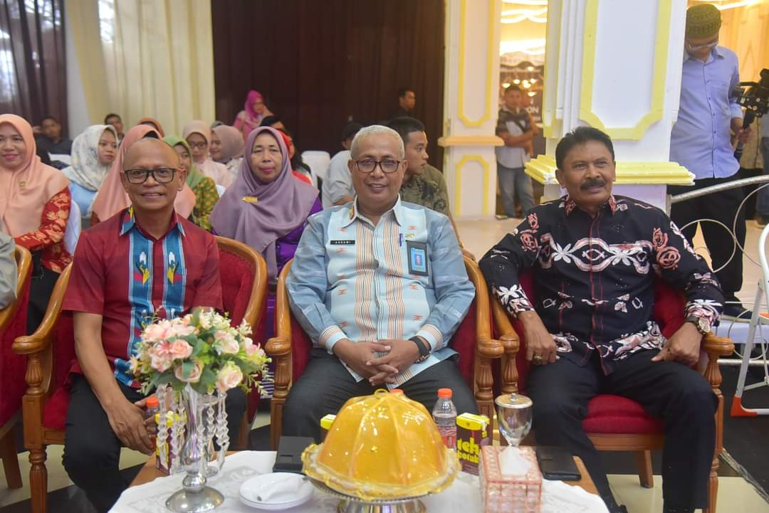 Sekda Buton Hadiri Wisuda TK Alquran DWP Kabupaten Buton