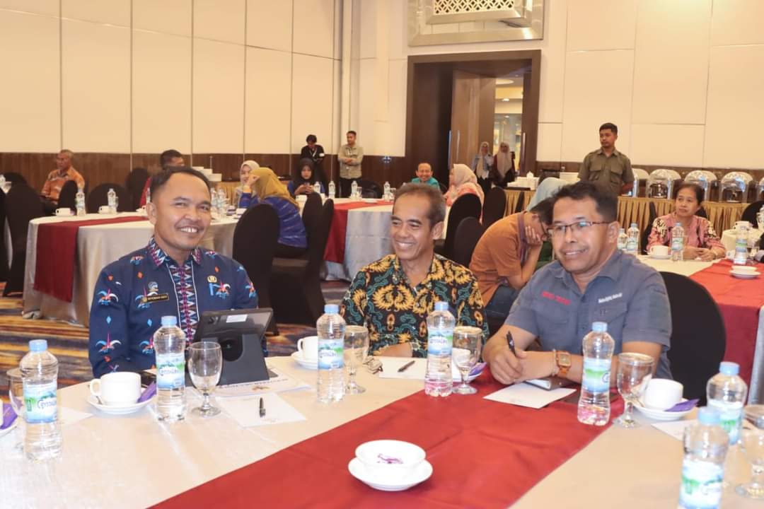 Kemenkominfo Gelar Sosialisasi TTE Bersertifikat di Sultra Kemenkominfo Gelar Sosialisasi TTE Bersertifikat di Sultra