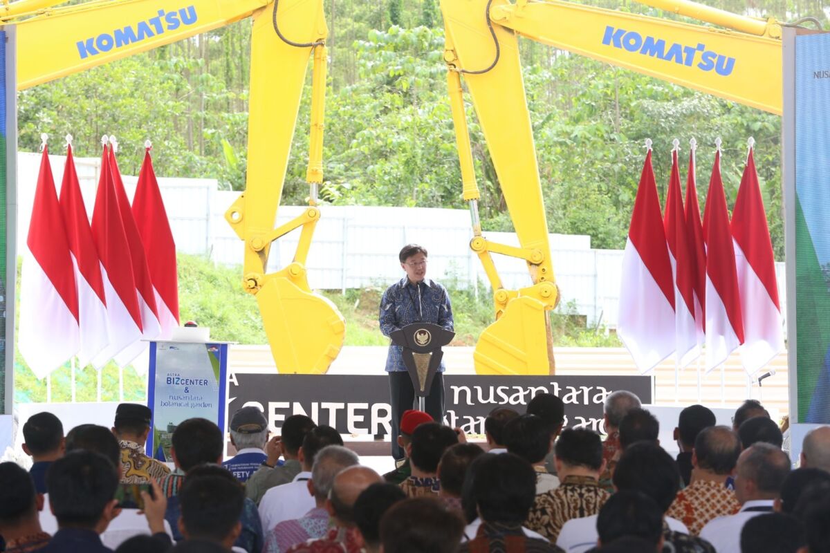 Presiden RI Joko Widodo Resmikan Pembangunan Astra Biz Center-IKN Presiden RI Joko Widodo Resmikan Pembangunan Astra Biz Center-IKN