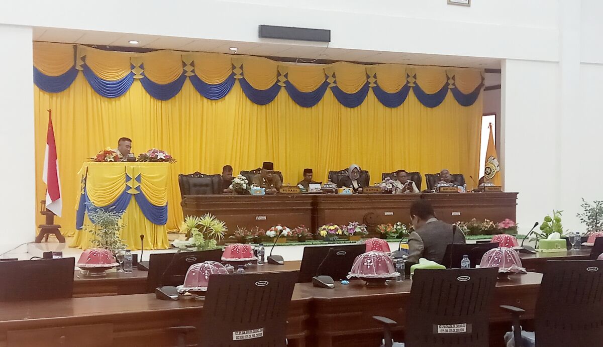 Setujui LKPJ Pj Bupati Tahun Anggaran 2023, DPRD Buton Beri Catatan Setujui LKPJ Pj Bupati Tahun Anggaran 2023, DPRD Buton Beri Catatan