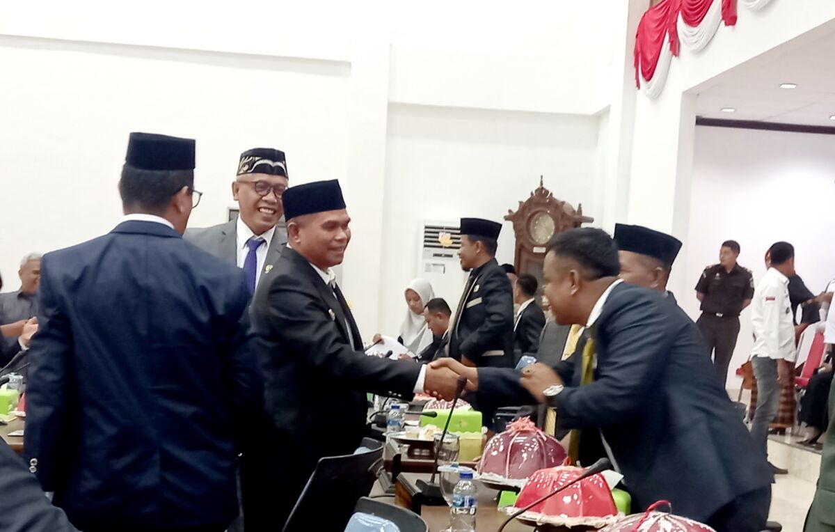 DPRD Buton Gelar Sidang Paripurna HUT Buton ke 65 DPRD Buton Gelar Sidang Paripurna HUT Buton ke 65