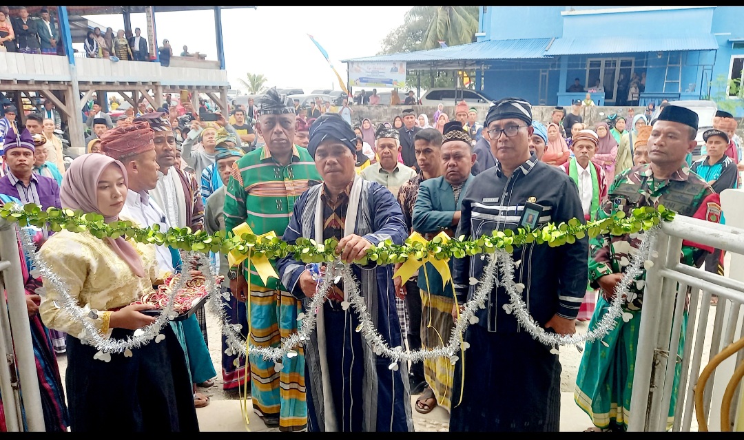 Intip Meriahnya Pesta Adat Pidoana Kuri Wabula Intip Meriahnya Pesta Adat Pidoana Kuri Wabula