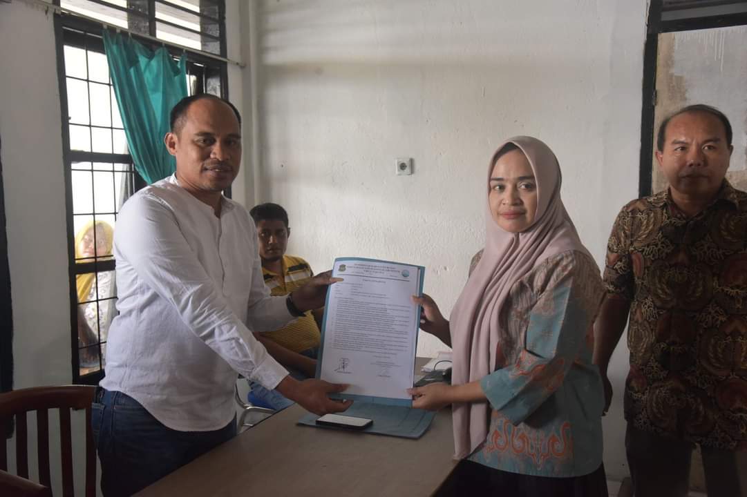 Pegawai PDAM Tirta Takawa Buton Lakukan Penandatanganan Pakta Integritas