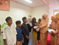 Gelar Pertemuan Rutin,  DWP “Berbagi Kasih”