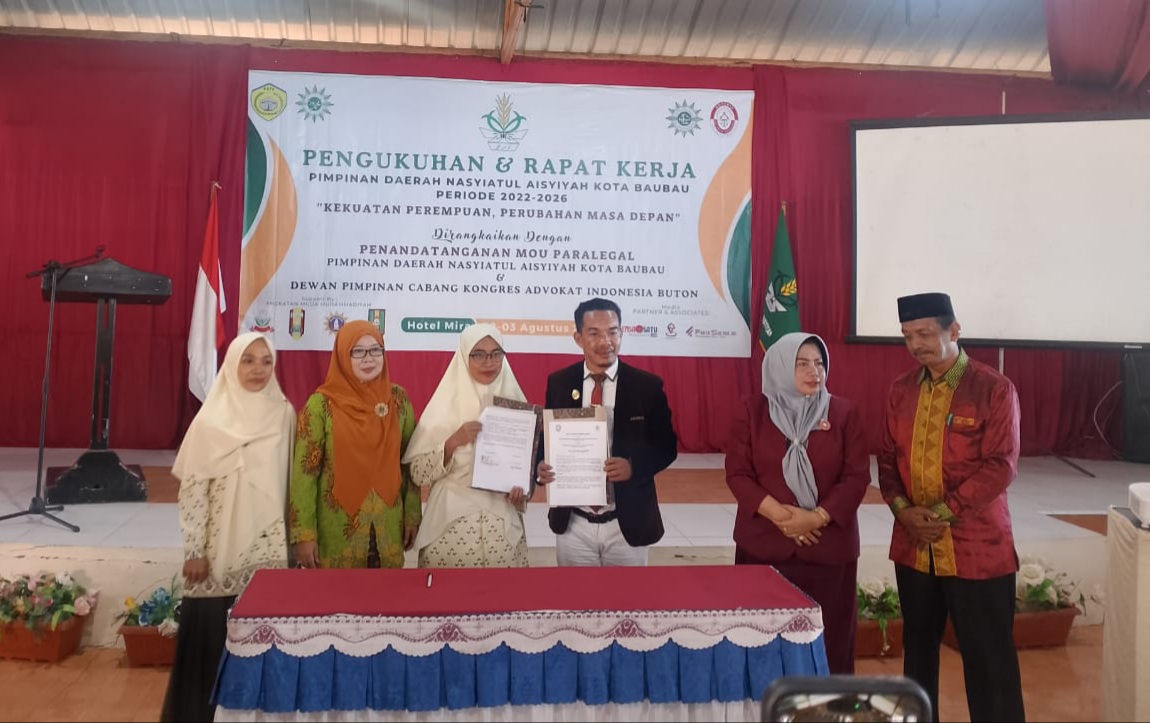 Hadiri Pengukuhan PD Nasyiatul Aisyiyah, Nursanti Monianse Harap PD NA Berperan dalam Pembangunan Kota Baubau Hadiri Pengukuhan PD Nasyiatul Aisyiyah, Nursanti Monianse Harap PD NA Berperan dalam Pembangunan Kota Baubau