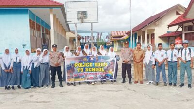 Sat Binmas Polres Buton Gelar Police Goes To School di SMKN 2 Pasarwajo
