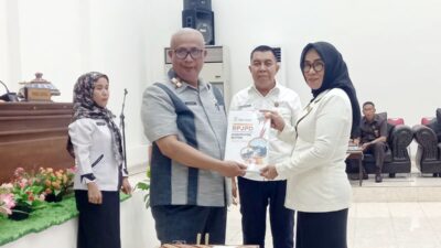 Pemkab Serahkan Raperda RPJPD Kabupaten Buton 2025-2045 ke DPRD