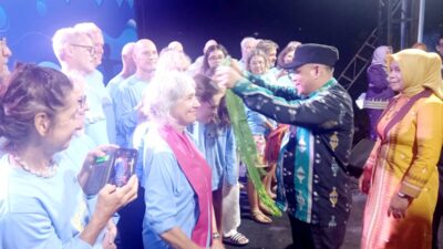 Buka Festival Teluk Pasarwajo, Pj Bupati Dukung Ekspos Potensi Buton