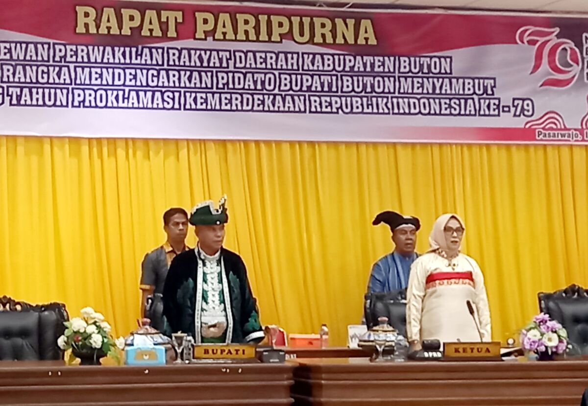 DPRD Buton Gelar Rapat Paripurna Peringati HUT ke-79 RI DPRD Buton Gelar Rapat Paripurna Peringati HUT ke-79 RI