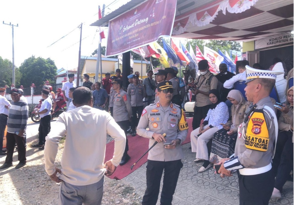 Pastikan Pendaftaran Paslon Lancar, Kapolres Pantau Pengamanan di Busel