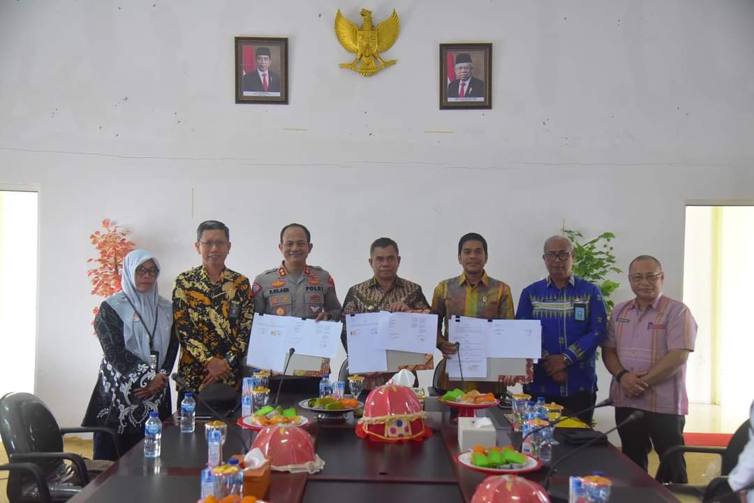 Pemkab Buton, Polres, dan Pengadilan Agama Teken MoU Perlindungan Anak