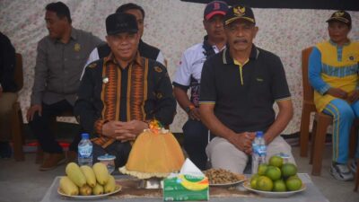 Pj. Bupati Buton Resmikan Lapangan Desa Bukit Asri